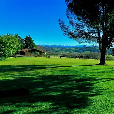 Ximista Semesterbostad